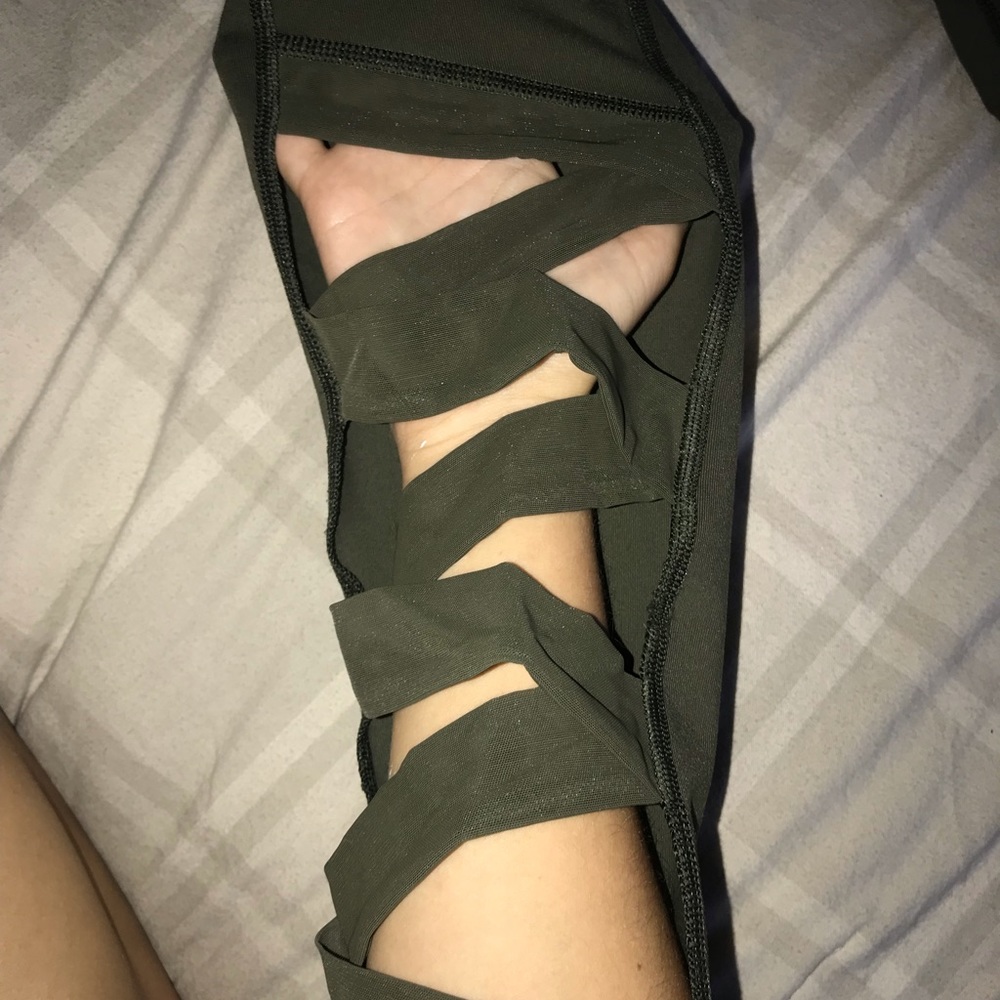 Victoria’s Secret Leggings - Picture 5 of 5